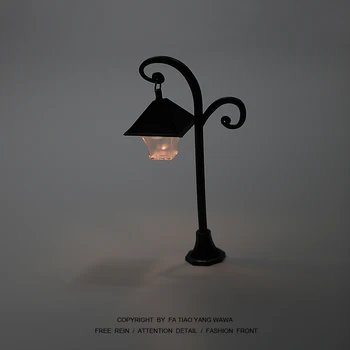 Nudiť neskoro v noci, nech dim malé pouličné lampy s vami! 2 zdrojmi svetla! Malé nočné svetlo 2